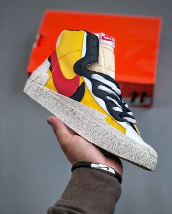 Sacai x Nike Blazer Mid BV0072 700